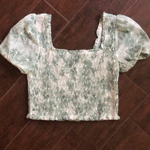 ASTR THE LABEL Sage Green Top